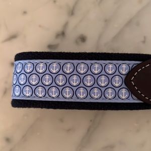 Vineyard Vines belt…New with tags … mislabel as size 34. : /    It is size 32